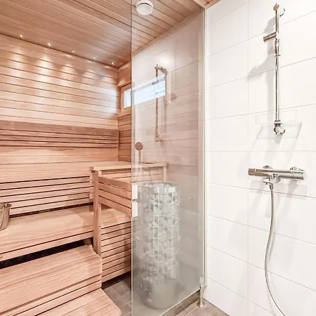 Domek alpejski Suopursu - Well-equipped Spacious Cottage, Wifi, Tracks Nearby