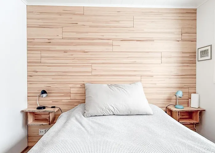 Chalet Suopursu - Well-equipped Spacious Cottage, Wifi, Tracks Nearby *